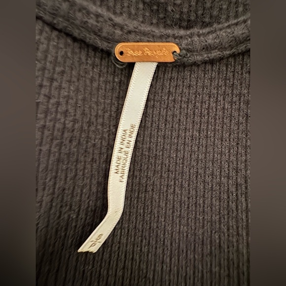 Free People - Woman’s Black top with detail on sleeves
(Listing #43) - Picture 8 of 9